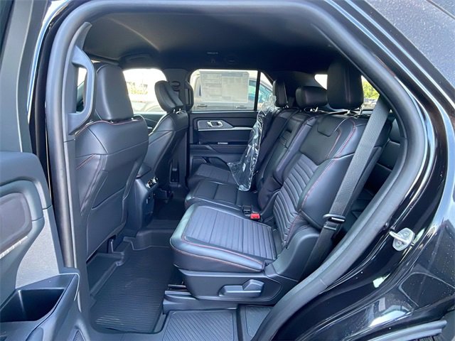 New 2025 Ford Explorer ST-Line image 13