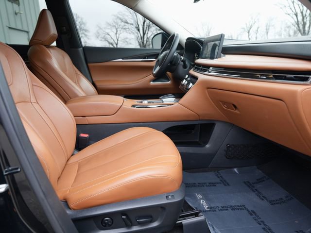 Used 2023 INFINITI QX60 Sensory w/ Vision Package image 8