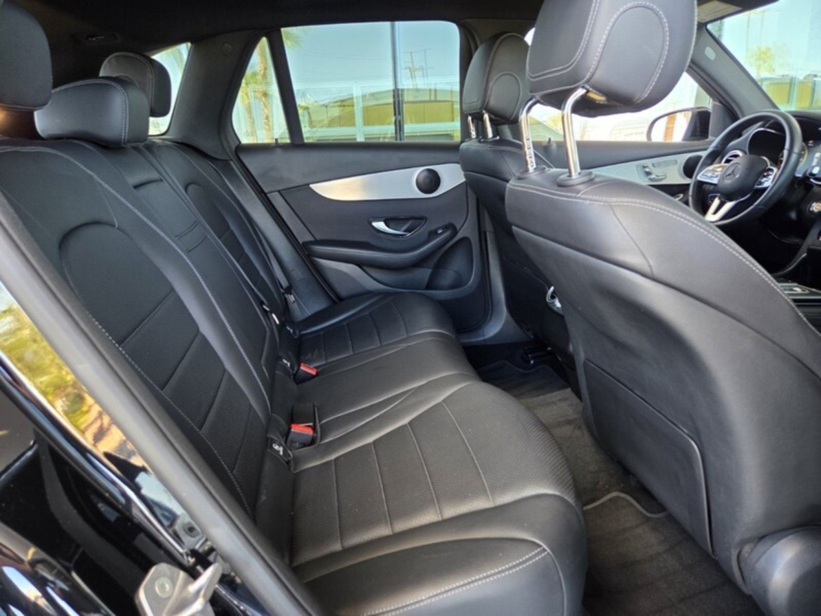 Used 2021 Mercedes-Benz GLC 300 4MATIC image 18