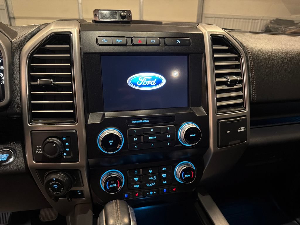 Used 2020 Ford F150 Platinum w/ Equipment Group 701A Luxury AWD/4WD image 20