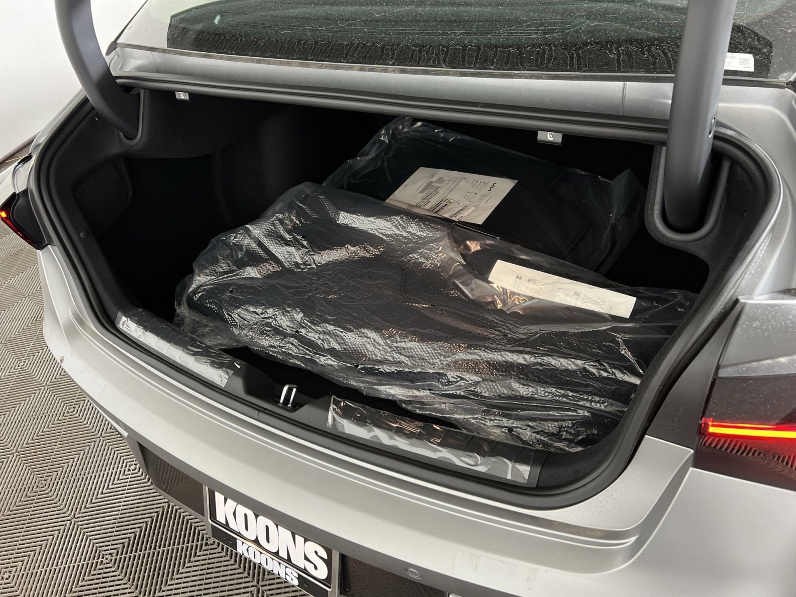 New 2026 Kia K5 GT image 24