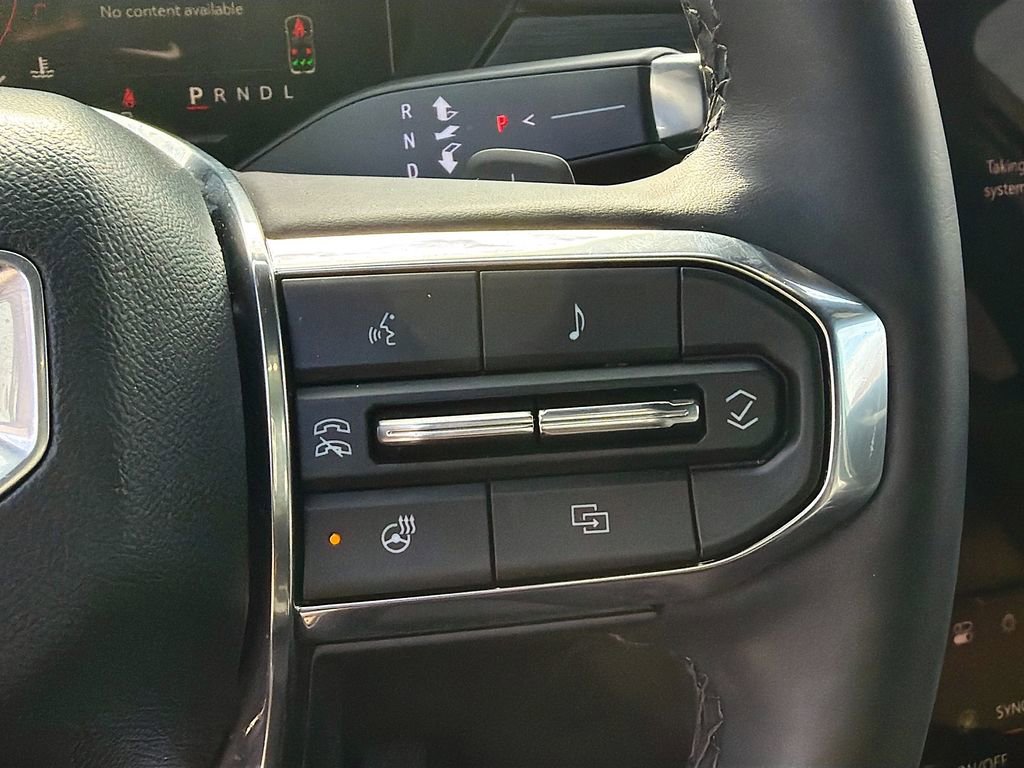 Used 2024 GMC Acadia Elevation w/ Luxury Package image 40