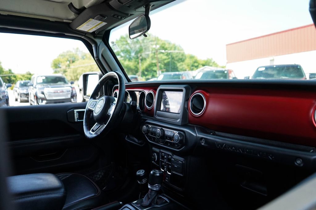 Used 2020 Jeep Wrangler Unlimited Rubicon w/ LED Lighting Group AWD/4WD image 15