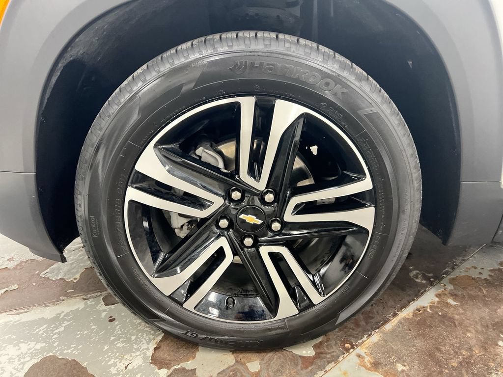 Used 2023 Chevrolet TrailBlazer LT FWD image 26
