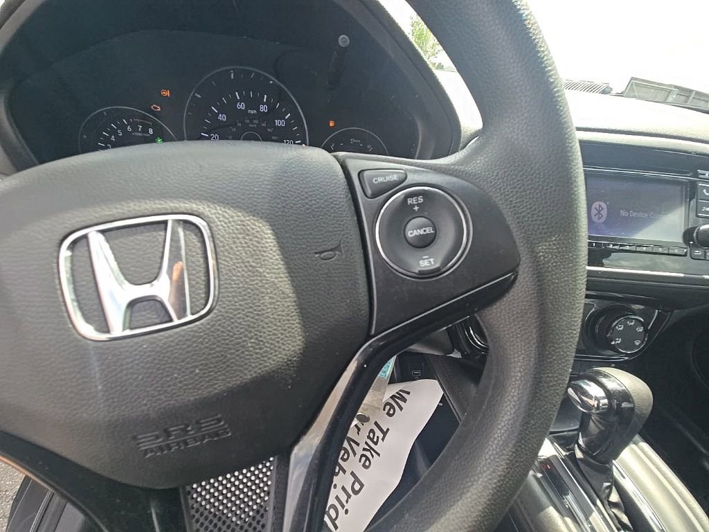 Certified 2021 Honda HR-V LX image 18
