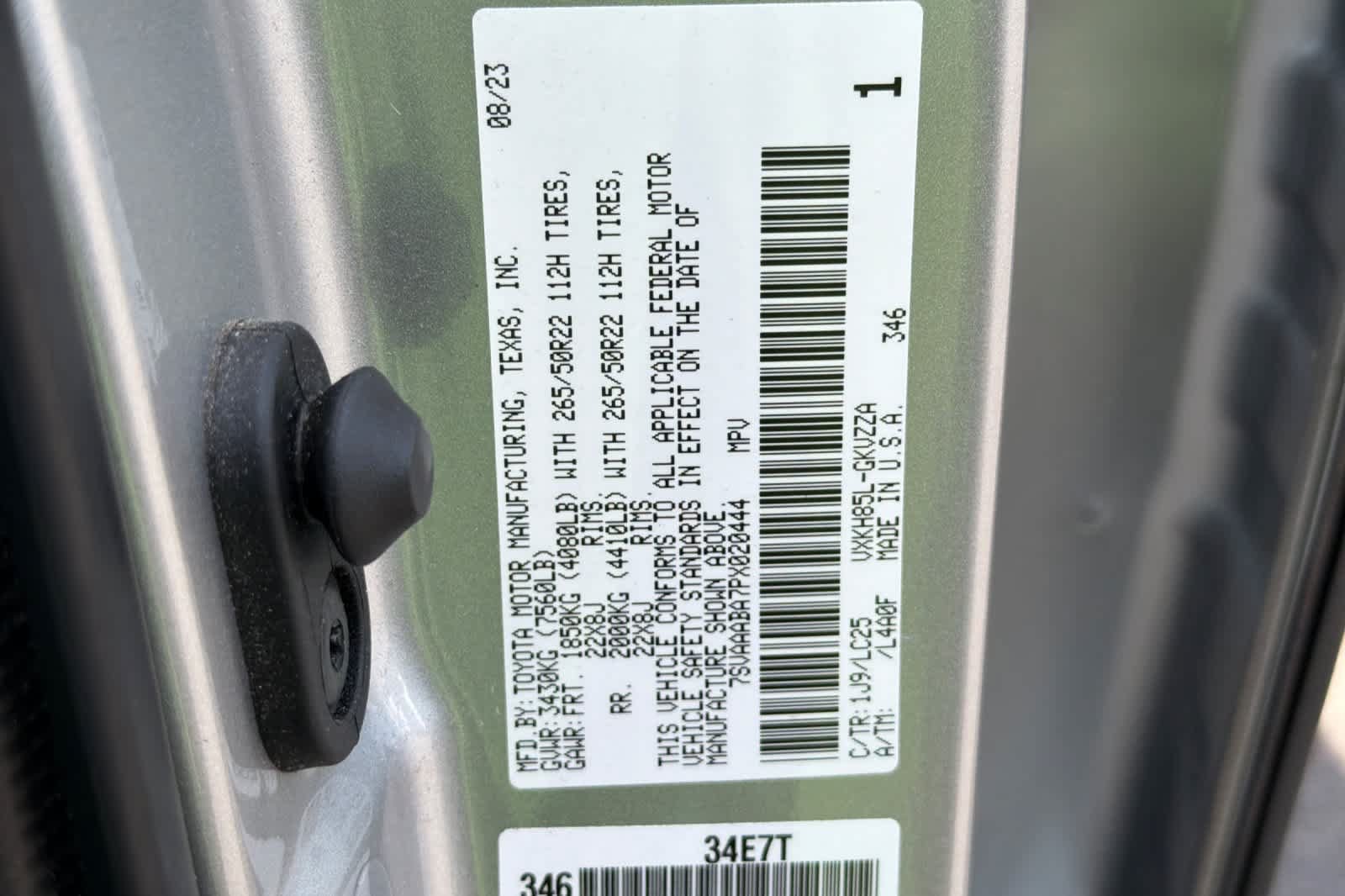 Used 2023 Toyota Sequoia Capstone AWD/4WD image 30