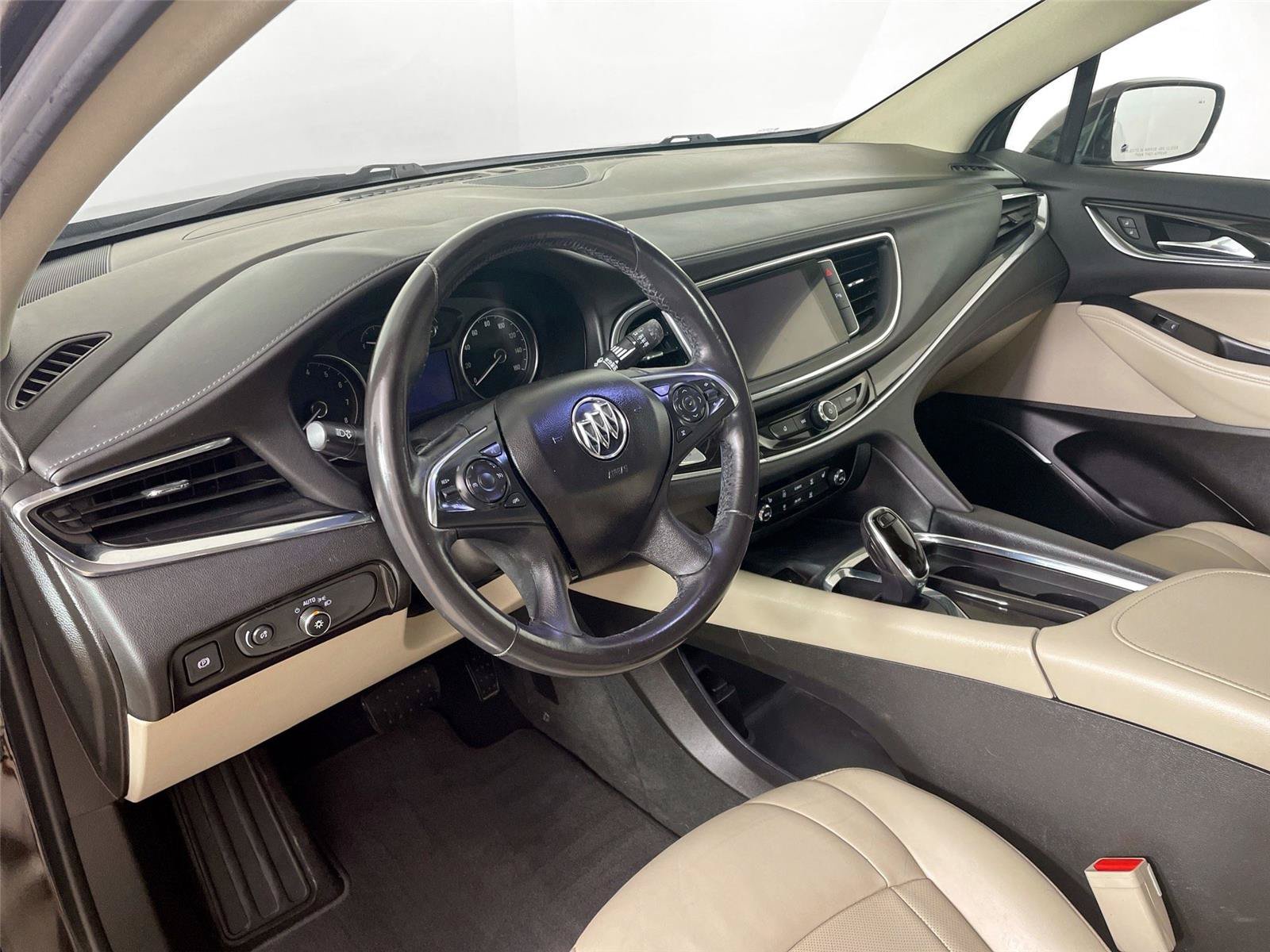 Used 2018 Buick Enclave Essence w/ Trailering Package AWD/4WD image 22