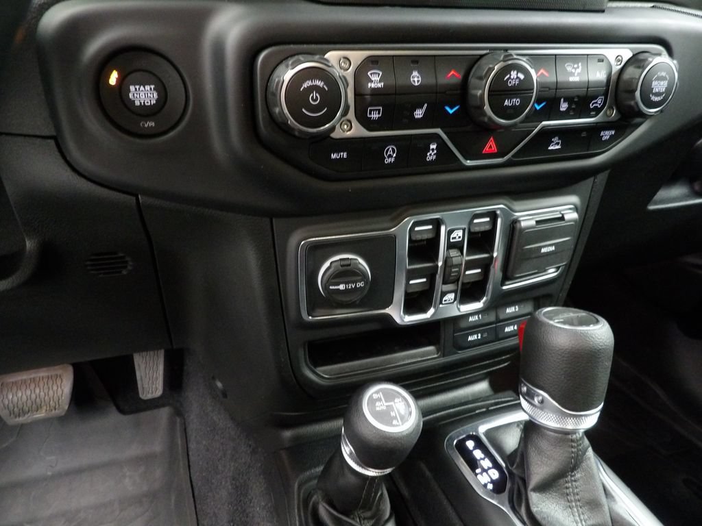Used 2021 Jeep Gladiator Sport AWD/4WD image 55