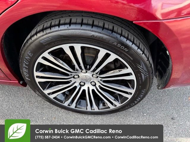 Used 2013 Chrysler 300 S w/ Luxury Group image 38