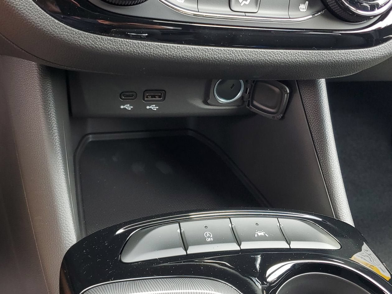 New 2026 Buick Envista Sport Touring w/ Convenience I Package FWD image 23