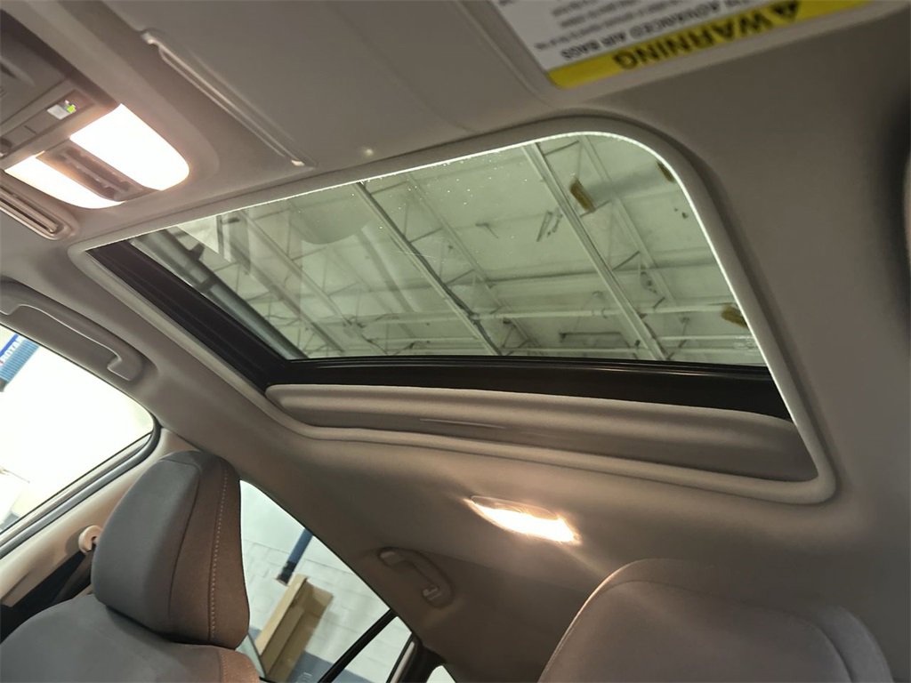 Certified 2025 Subaru Crosstrek 2.0i Premium image 24