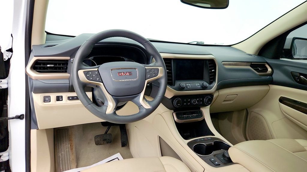 Used 2023 GMC Acadia Denali AWD/4WD image 12