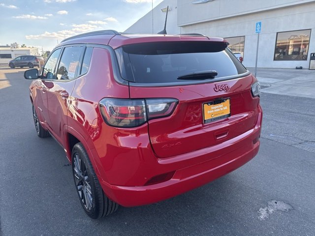 Certified 2022 Jeep Compass Limited w/ (RED) Package image 3