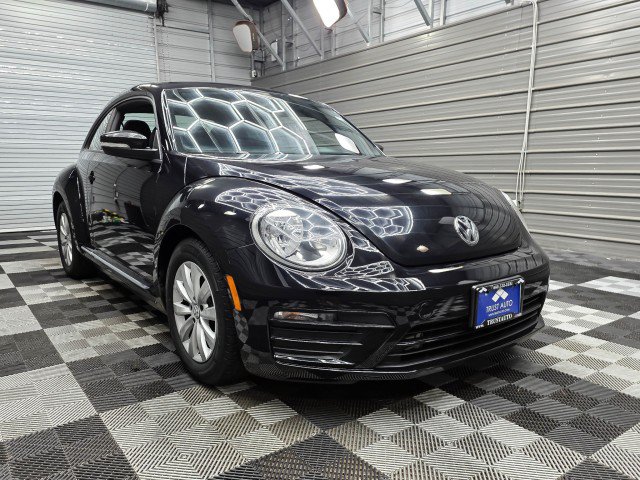 Used 2019 Volkswagen Beetle 2.0T S FWD image 5