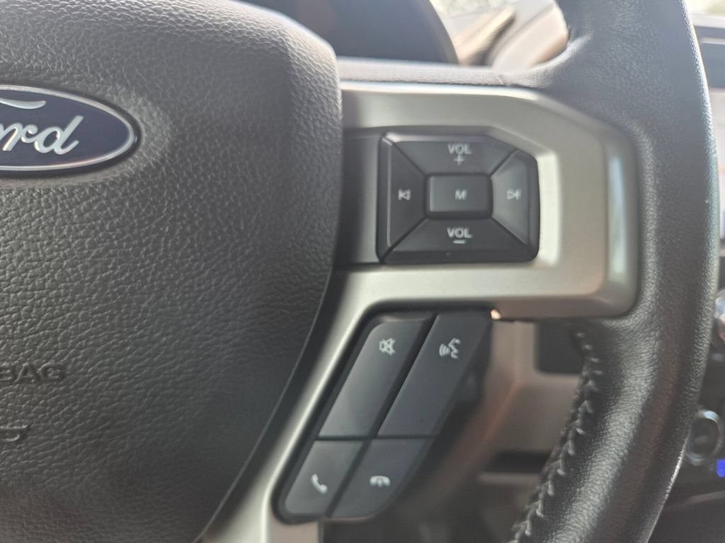 Used 2020 Ford F150 Lariat AWD/4WD image 14