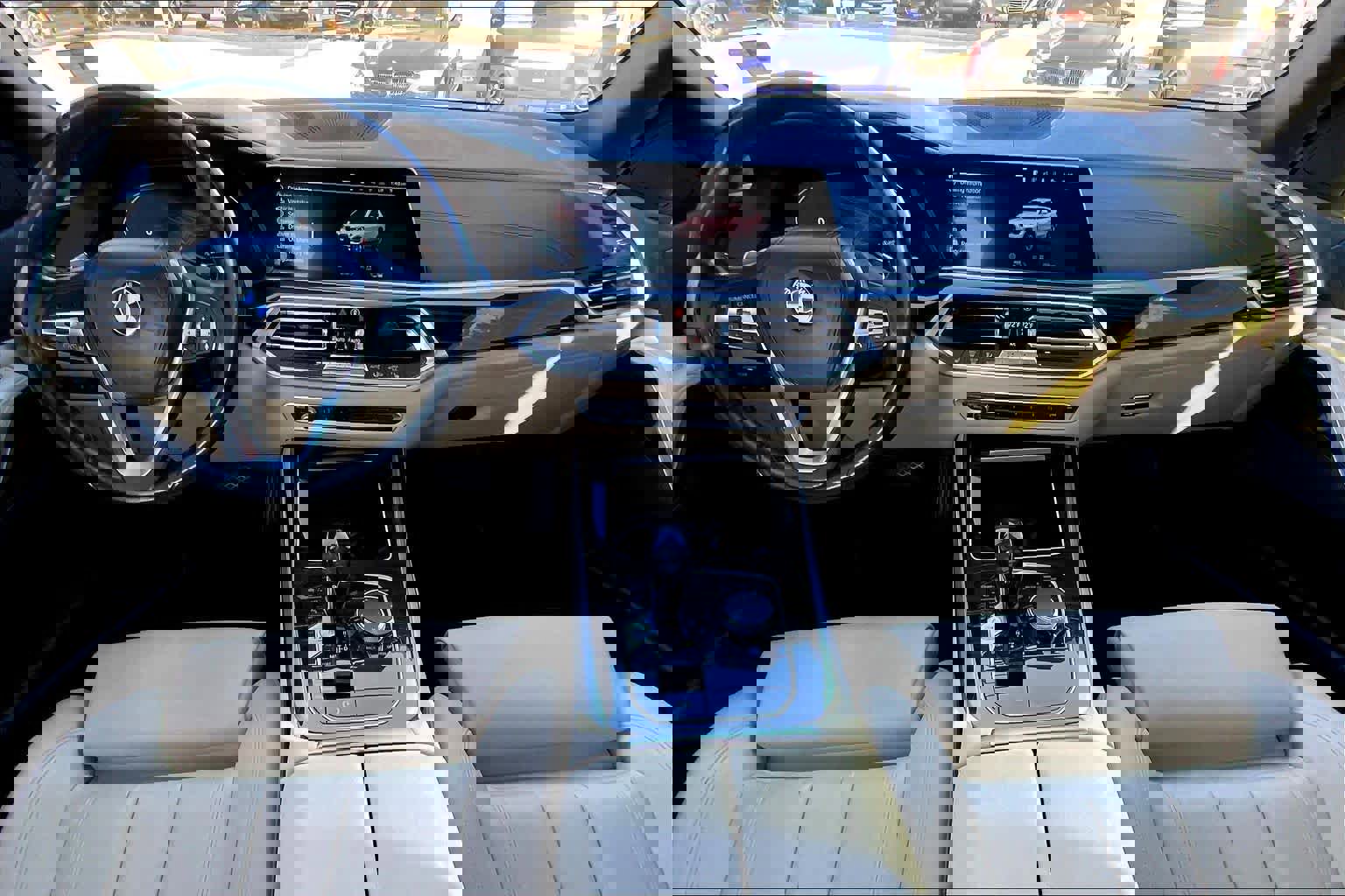 Used 2020 BMW X5 sDrive40i w/ Premium Package image 14