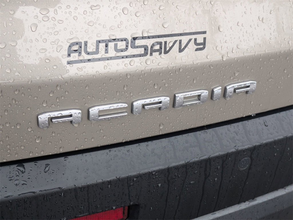Used 2022 GMC Acadia AT4 w/ Technology Package image 25