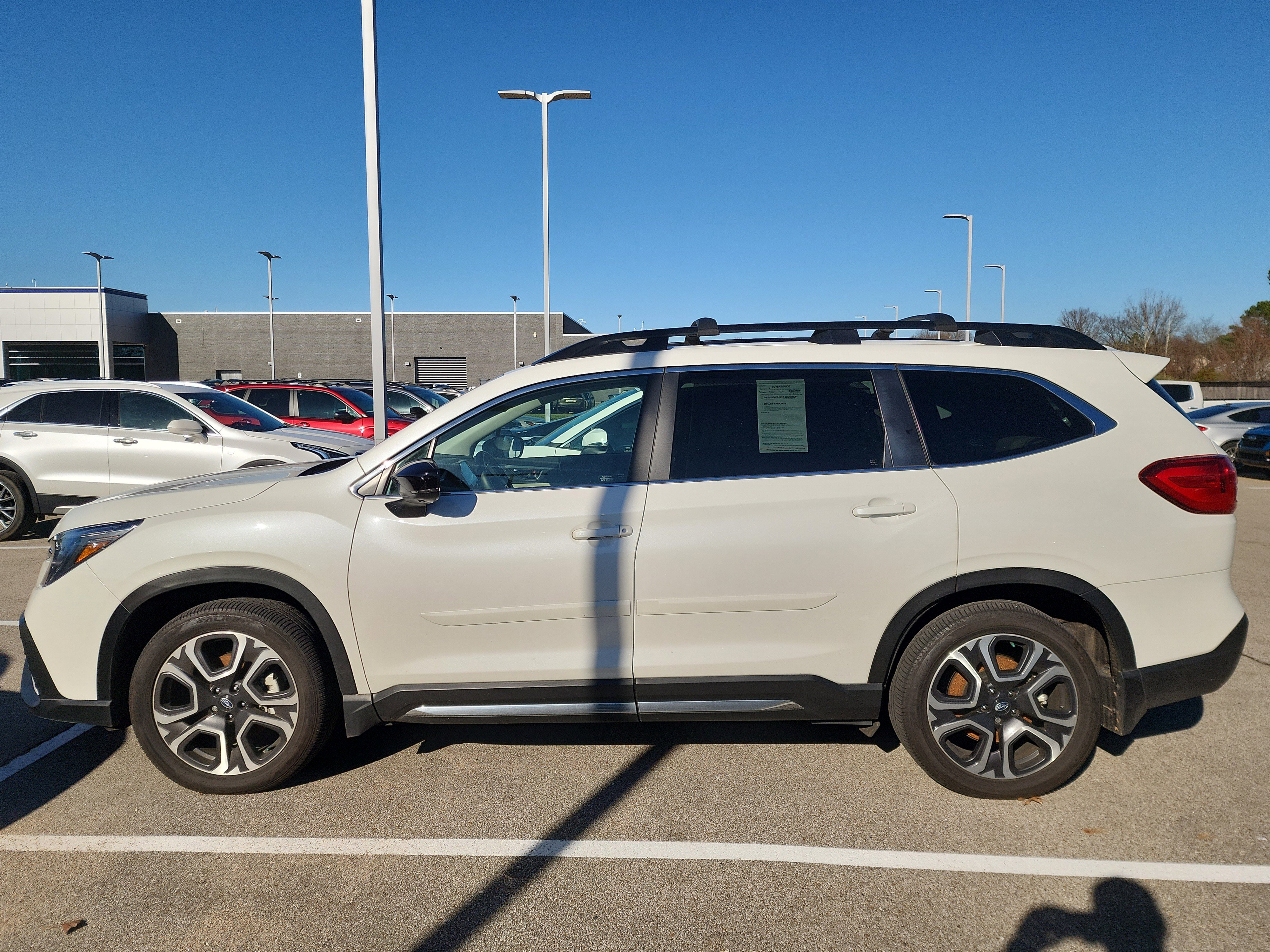 Certified 2024 Subaru Ascent Limited w/ Technology Package image 5