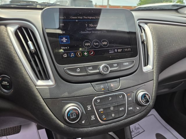 Used 2022 Chevrolet Malibu LT FWD image 26