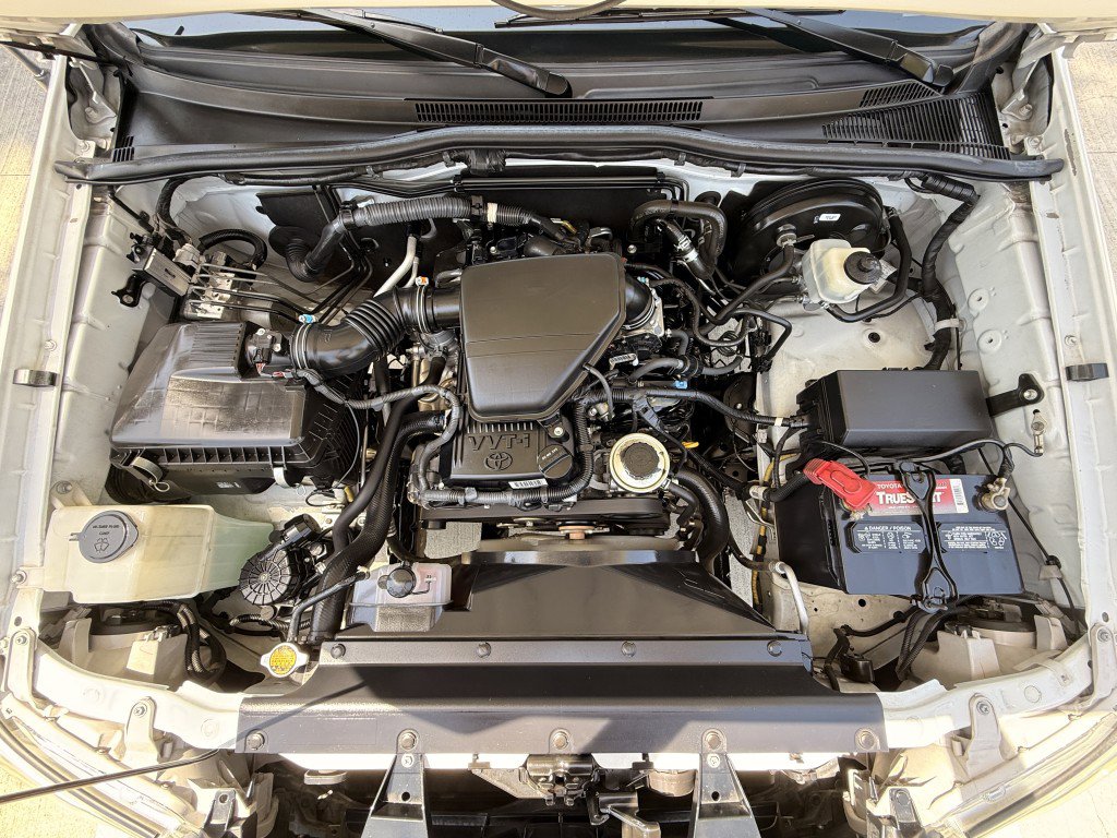 Used 2014 Toyota Tacoma 2WD Access Cab w/ Convenience Package image 11