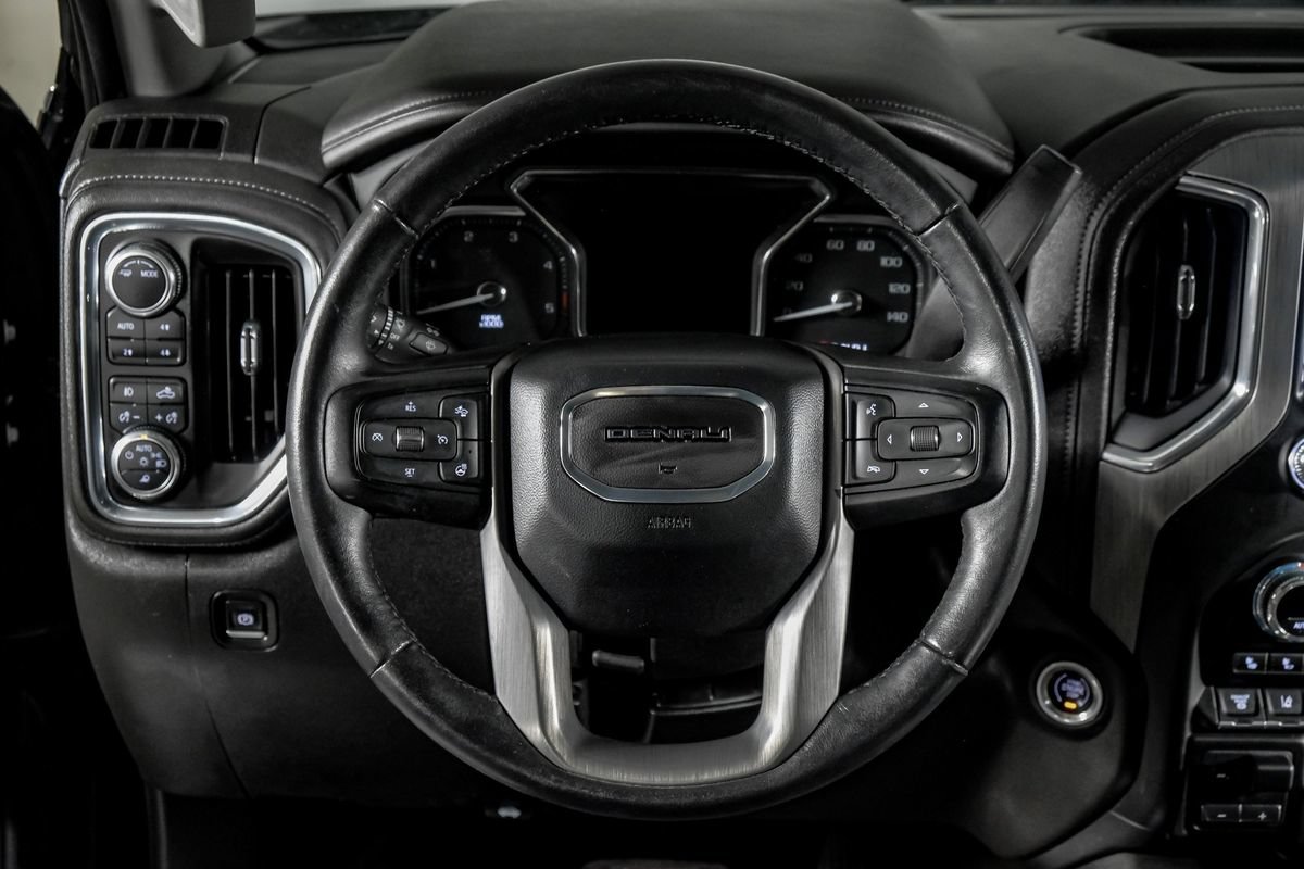 Used 2023 GMC Sierra 3500 Denali w/ Denali Ultimate Package AWD/4WD image 17