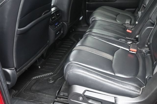 Used 2023 Honda Pilot Touring image 15