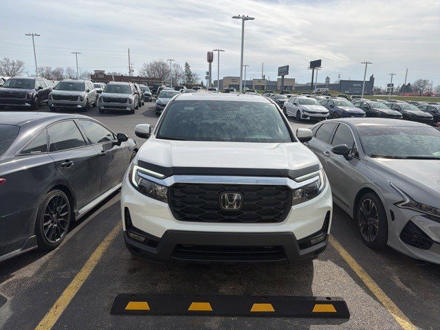 Used 2023 Honda Passport EX-L image 8