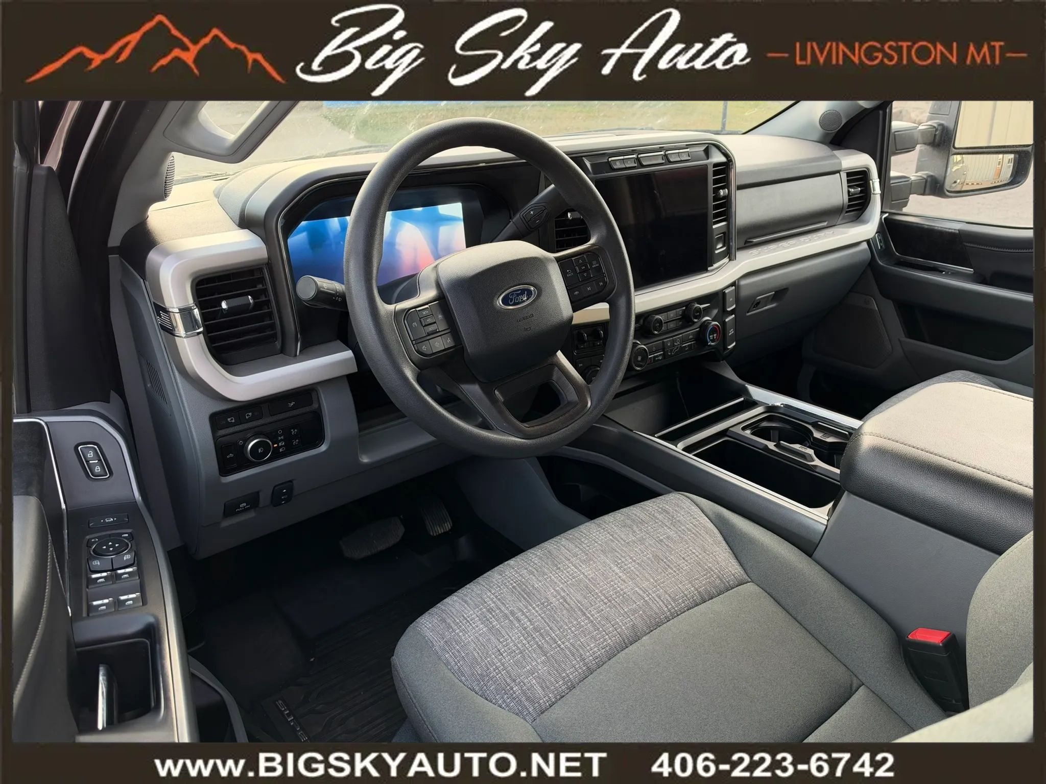 Used 2023 Ford F350 XLT w/ XLT Premium Package AWD/4WD image 14