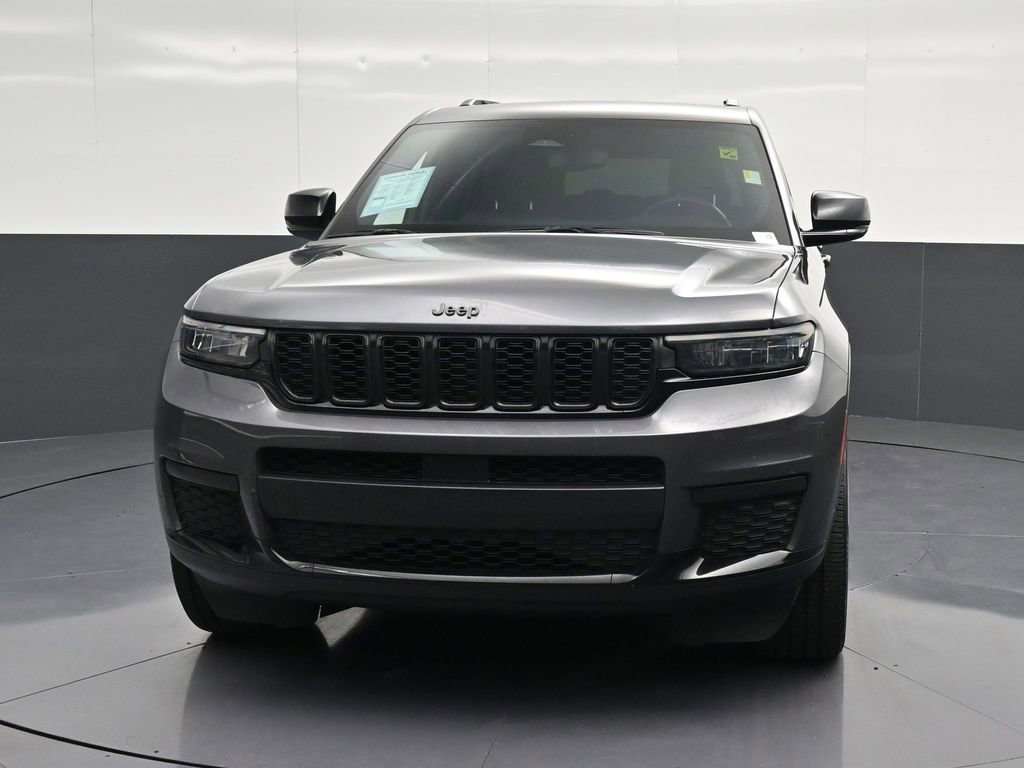Used 2023 Jeep Grand Cherokee L Laredo RWD image 6