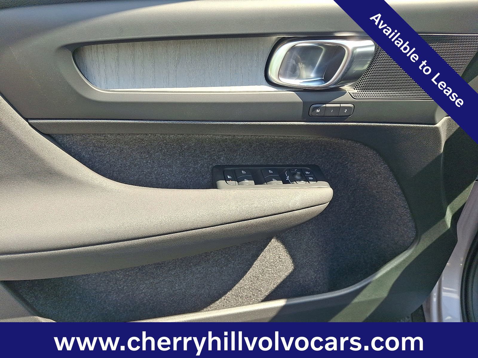 Certified 2026 Volvo XC40 B5 Plus w/ Protection Package Premier image 13