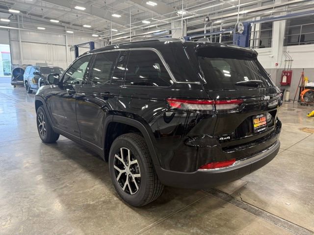 New 2025 Jeep Grand Cherokee Limited w/ Trailer Tow Package image 5