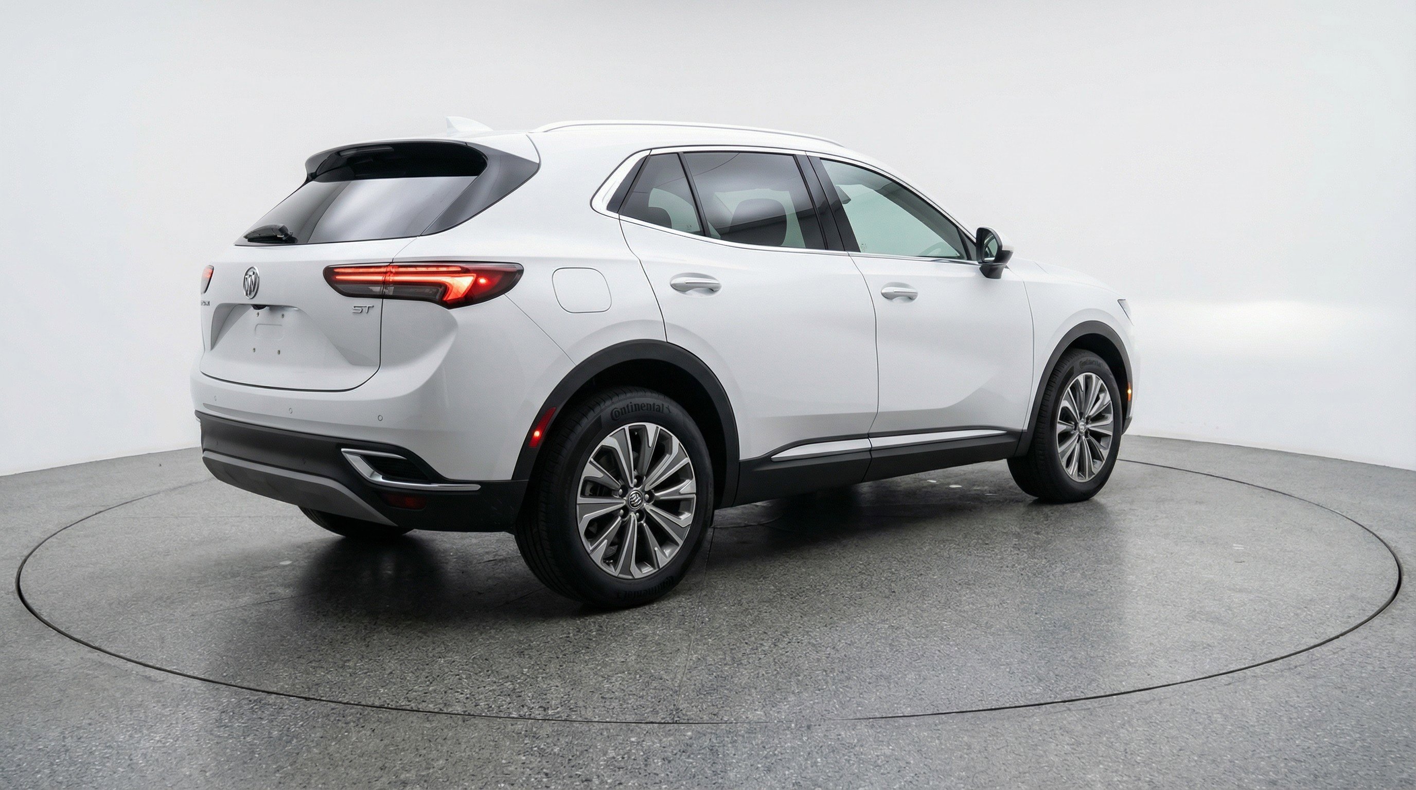Used 2024 Buick Envision Preferred AWD/4WD image 9