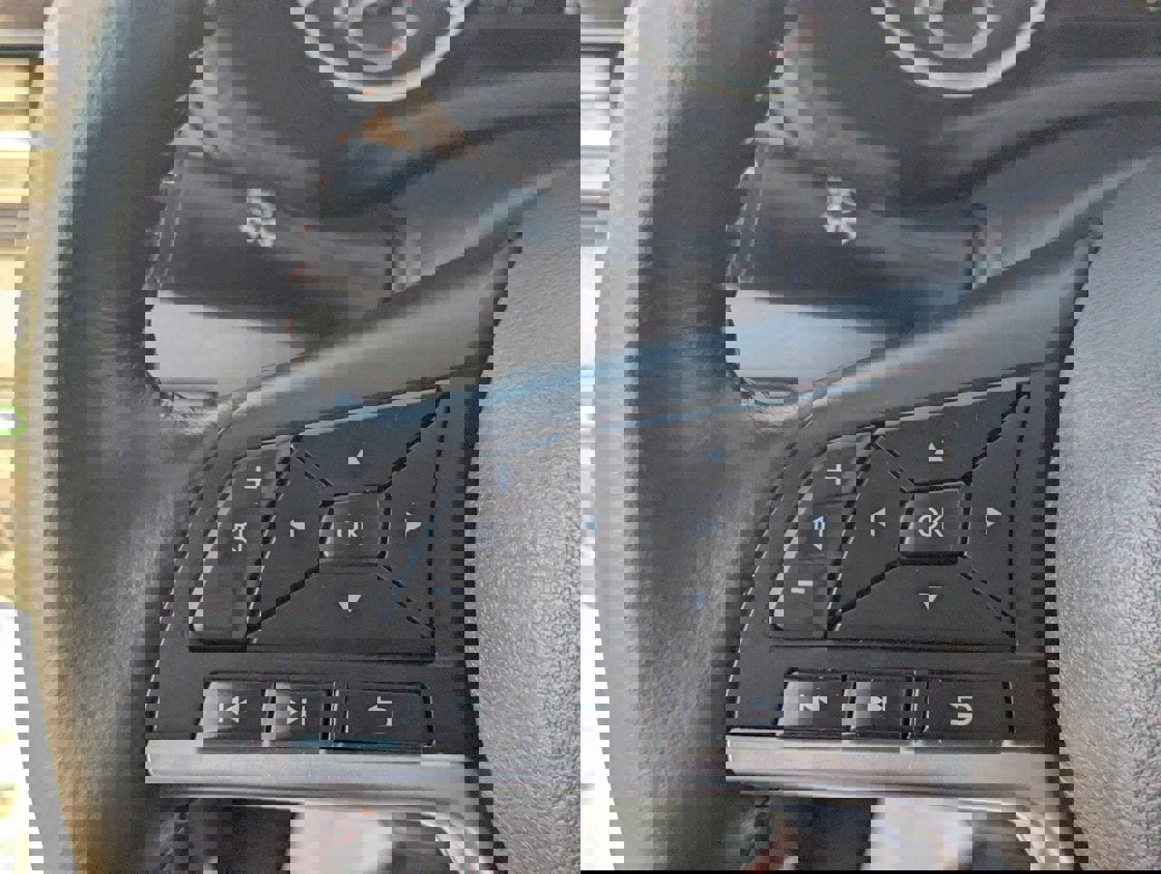 Certified 2025 Nissan Sentra SR w/ SR Premium Package image 29