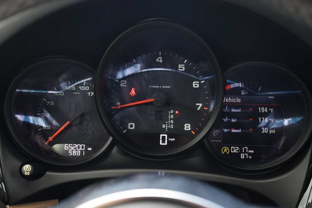 Used 2019 Porsche Macan AWD/4WD image 16