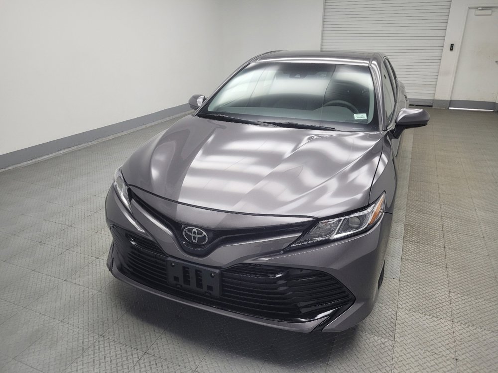 Used 2018 Toyota Camry FWD image 15