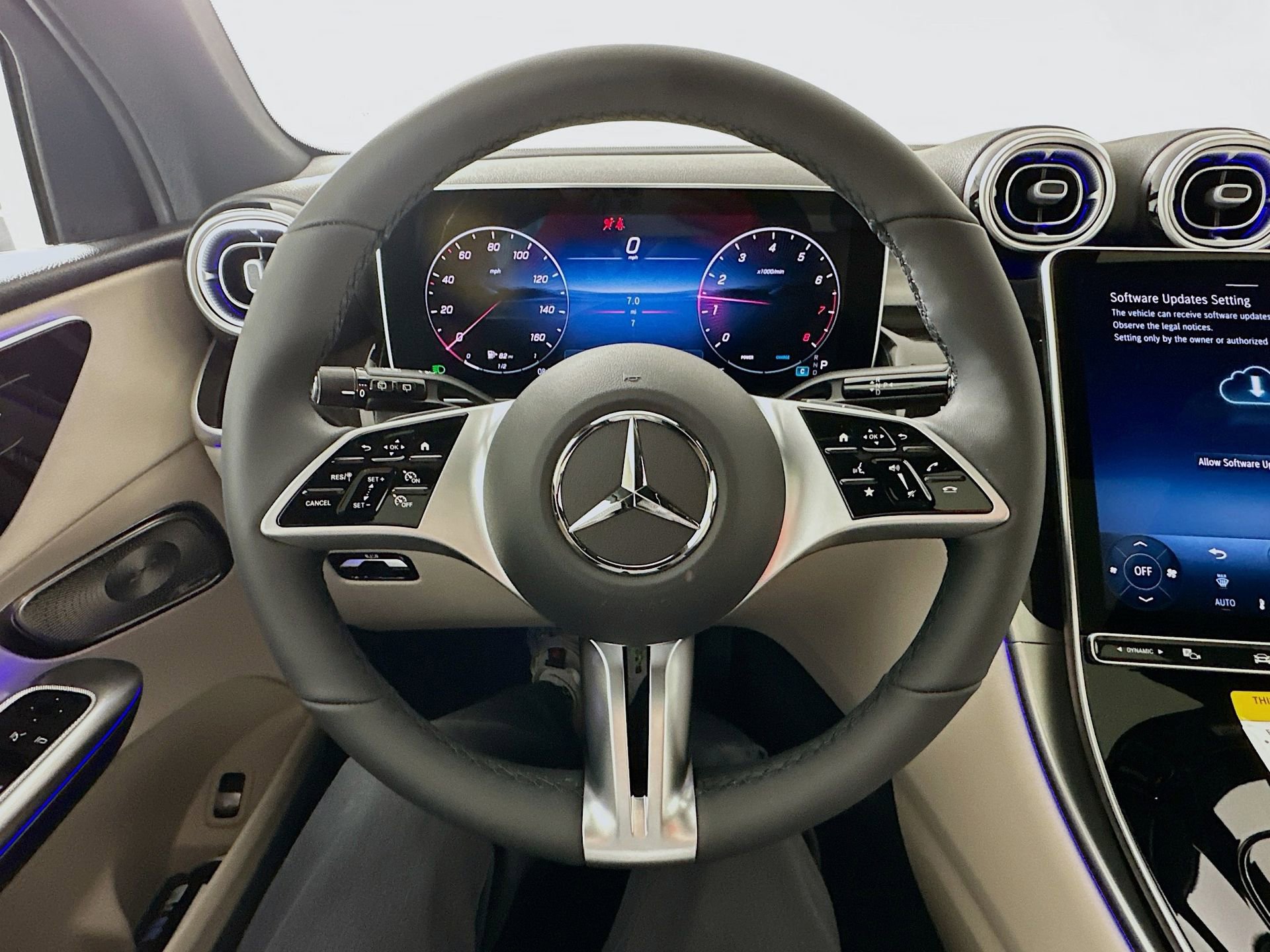 New 2026 Mercedes-Benz GLC 300 image 12