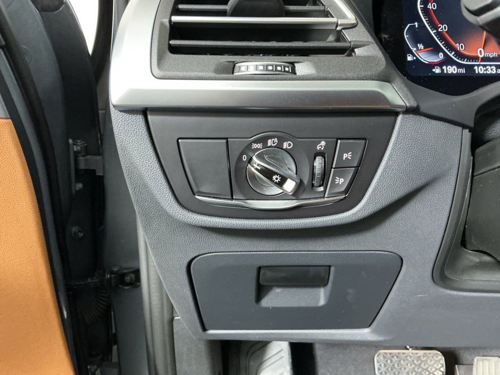 Certified 2024 BMW X3 xDrive30i w/ Premium Package w/ZPA image 17