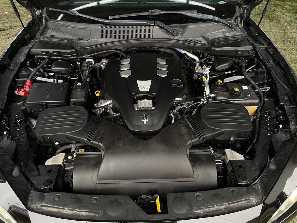 Used 2015 Maserati Ghibli image 57