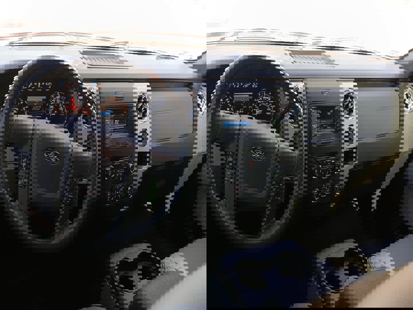 Used 2014 Ford F150 XLT w/ Equipment Group 302A Luxury image 20