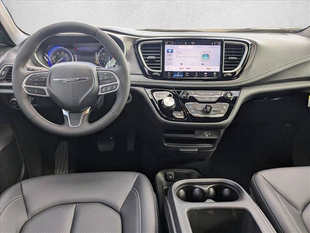 New 2026 Chrysler Pacifica Select FWD image 14