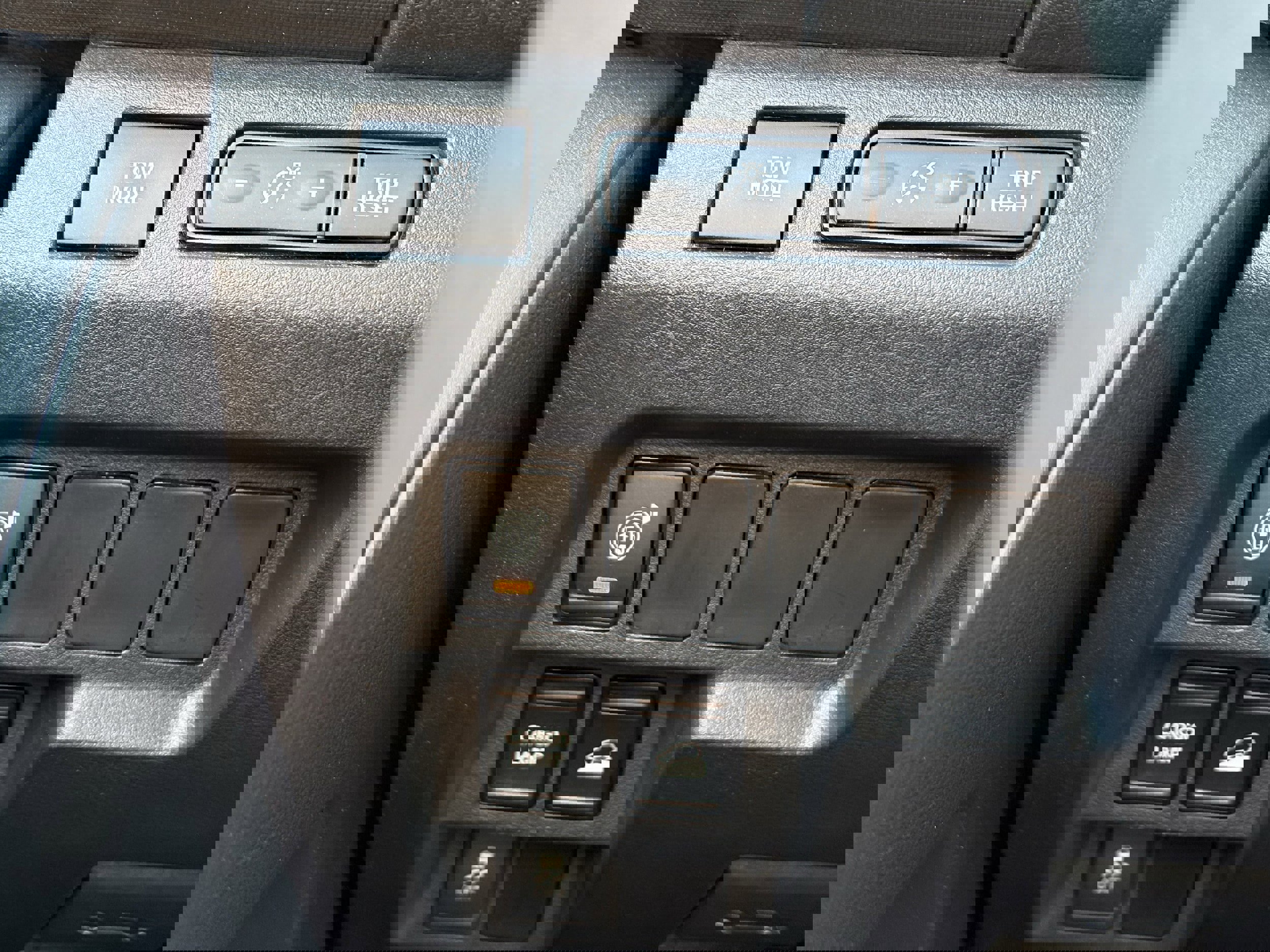 Used 2022 Nissan Frontier S w/ Technology Package image 17