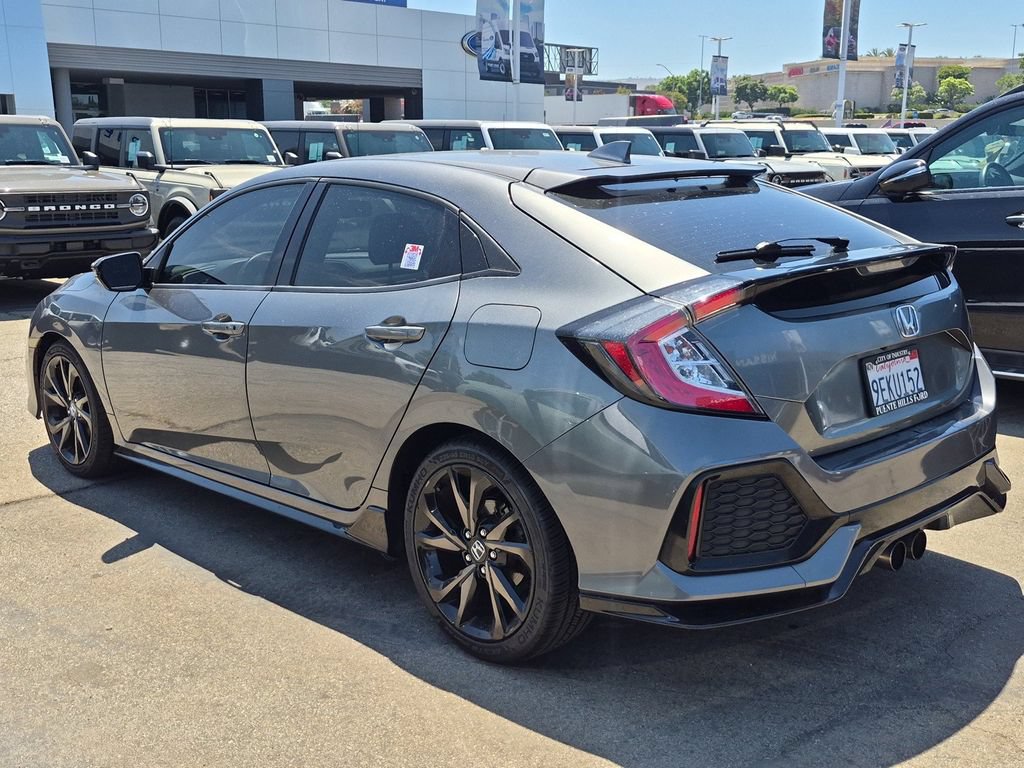 Used 2019 Honda Civic Sport Touring image 4