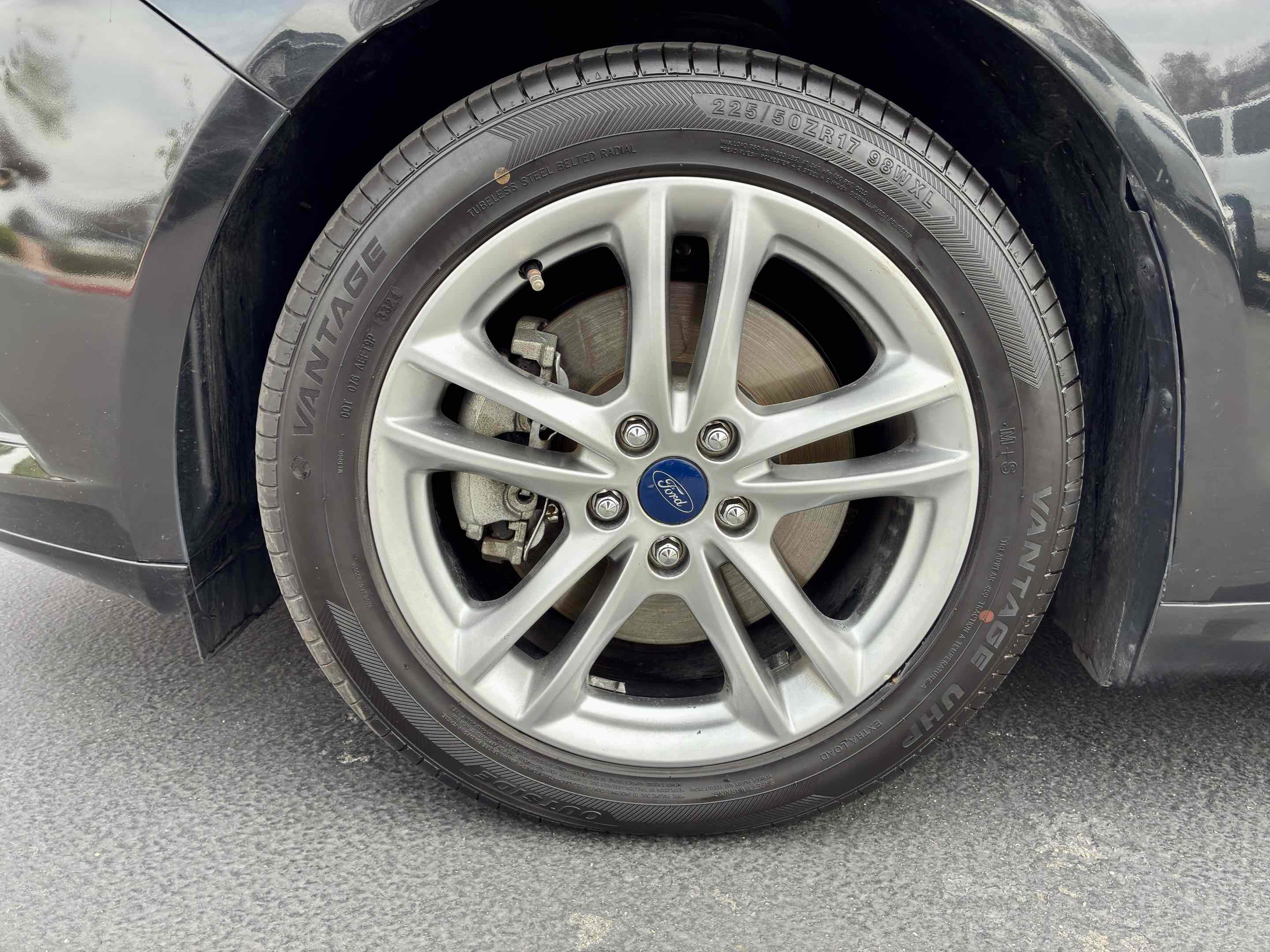 Used 2015 Ford Fusion Energi Titanium image 12