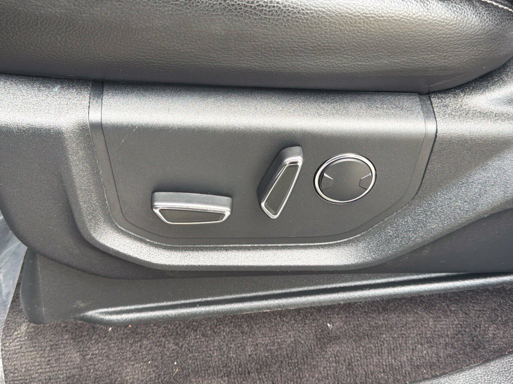 Used 2017 Ford F150 Lariat AWD/4WD image 24