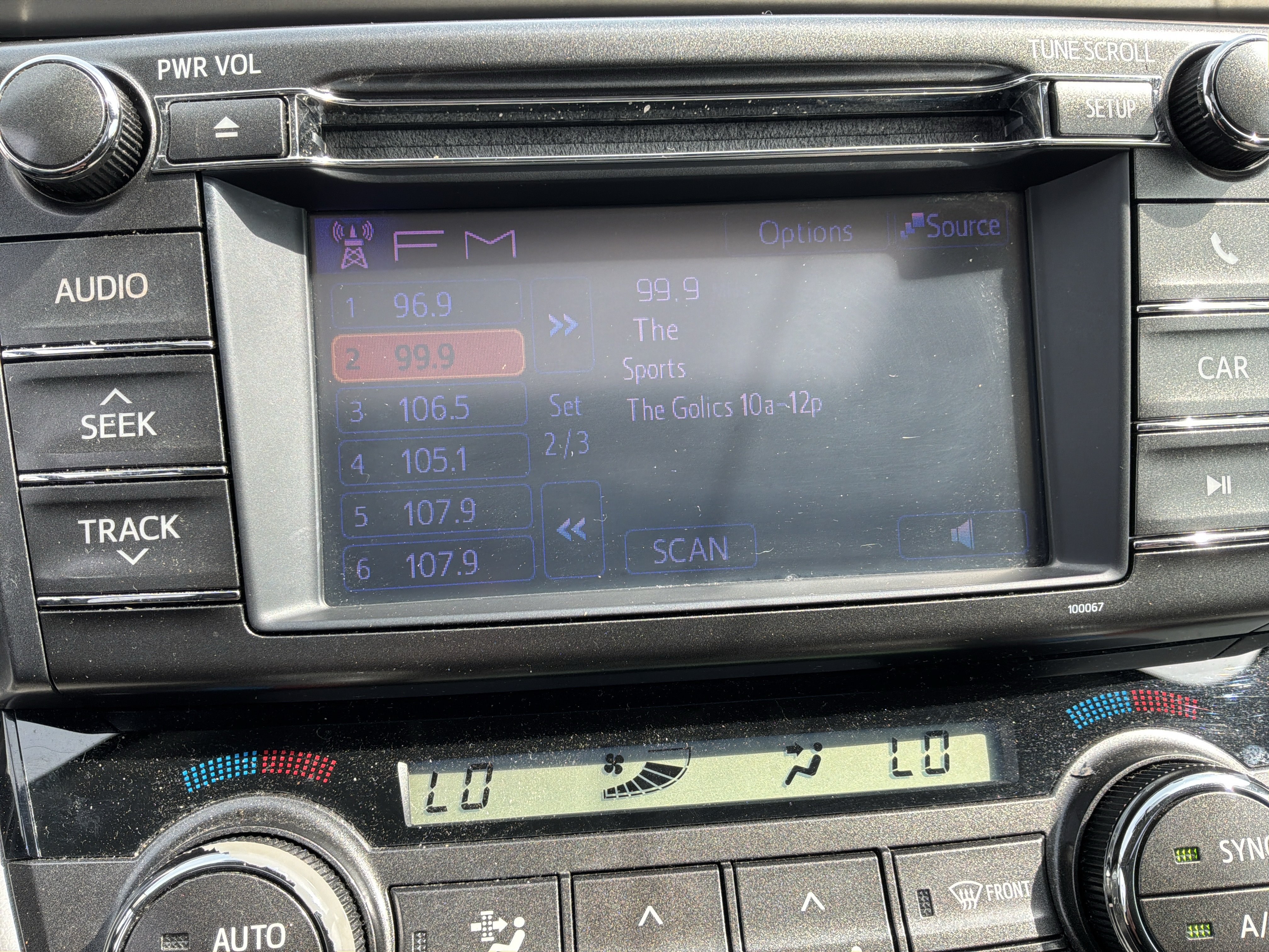 Used 2013 Toyota RAV4 Limited FWD image 22