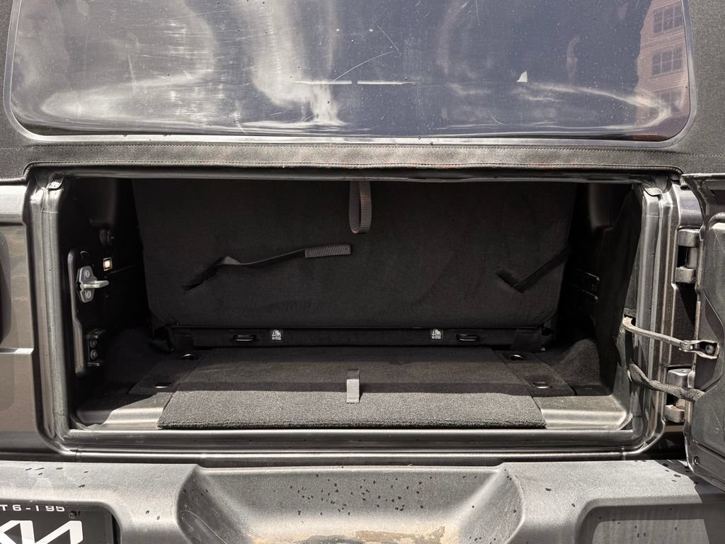 Used 2022 Jeep Wrangler Sport AWD/4WD image 18