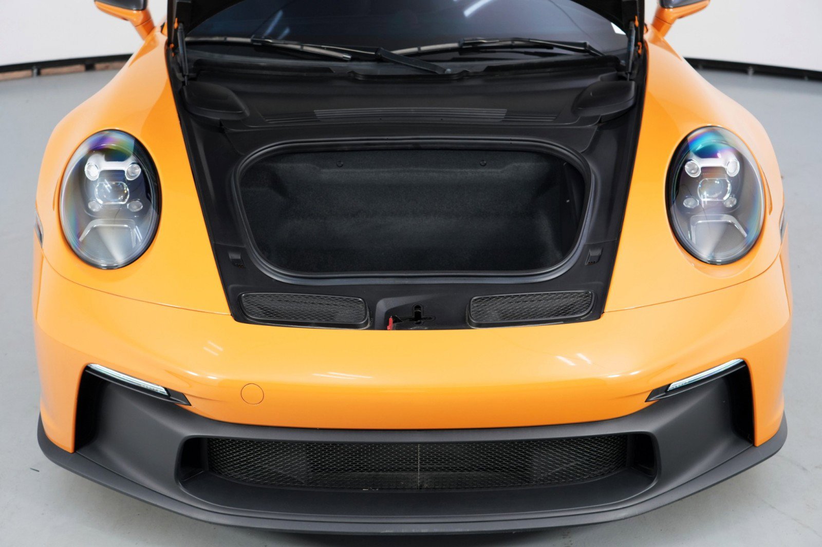Used 2022 Porsche 911 GT3 RWD image 8