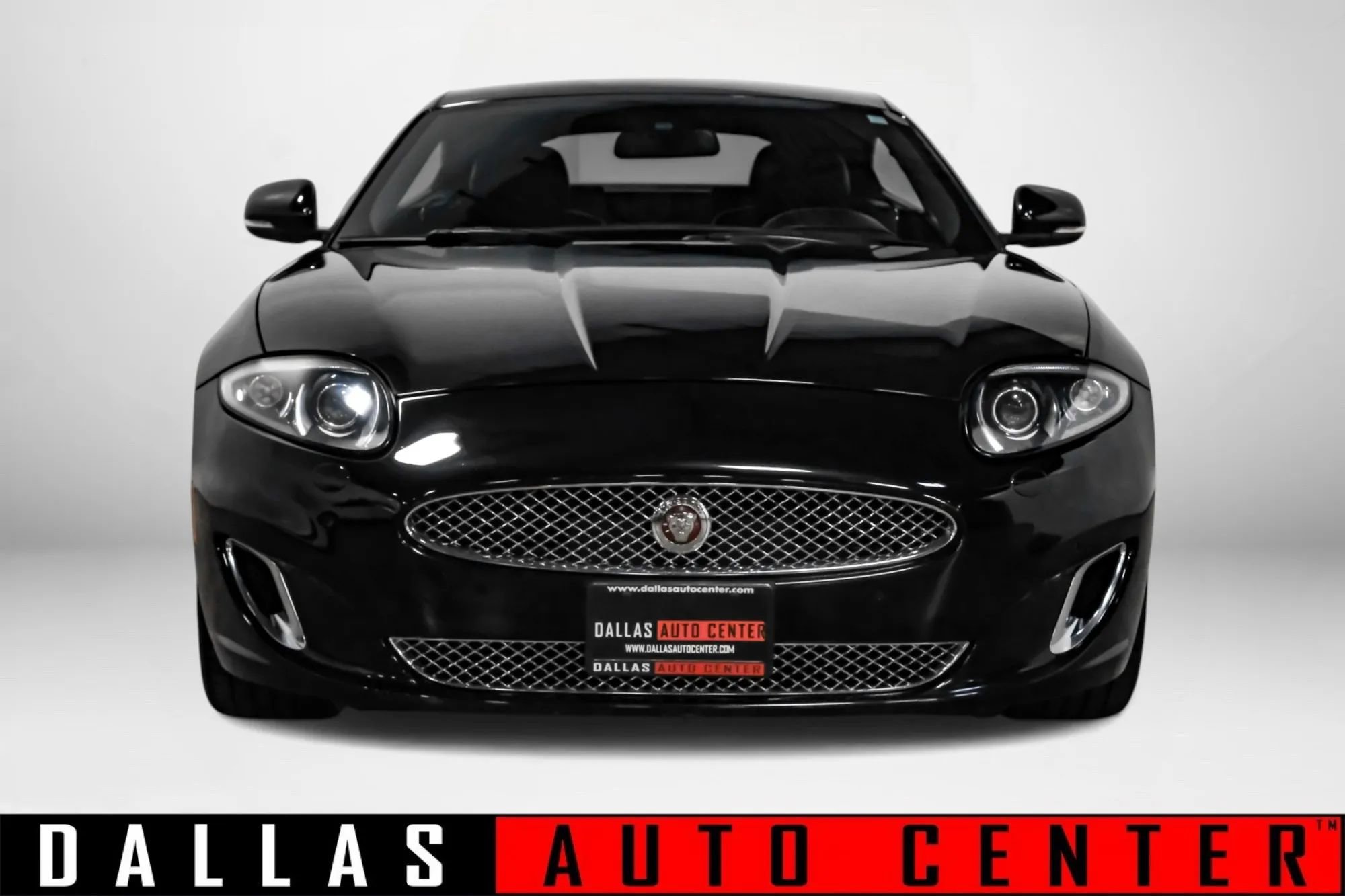 Used 2014 Jaguar XK Coupe RWD image 2