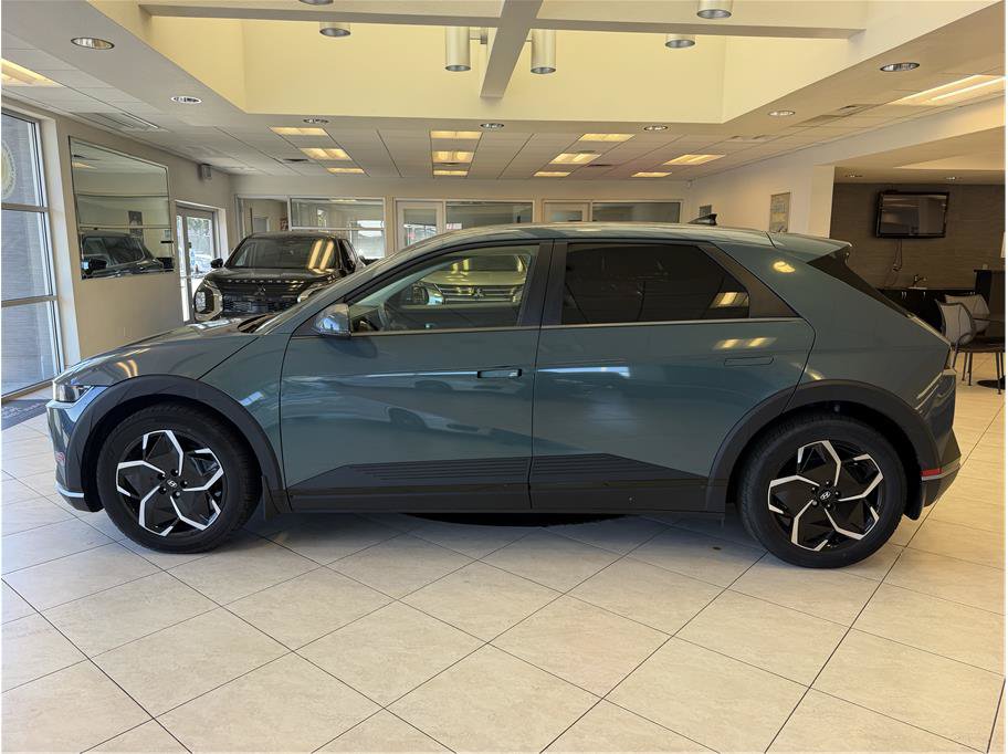 Used 2024 Hyundai Ioniq 5 SEL RWD image 8