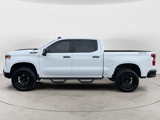 Used 2023 Chevrolet Silverado 1500 LT Trail Boss w/ LT Trail Boss Premium Package AWD/4WD image 2